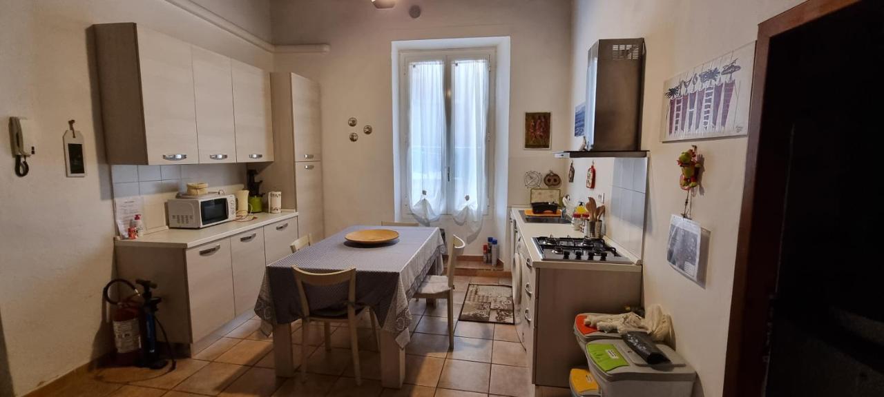 Onda Blu - Bilocale Con Aria Condizionata A Due Passi Dal Castello E Dal Torrione E Rivellino Apartment Piombino Exterior photo